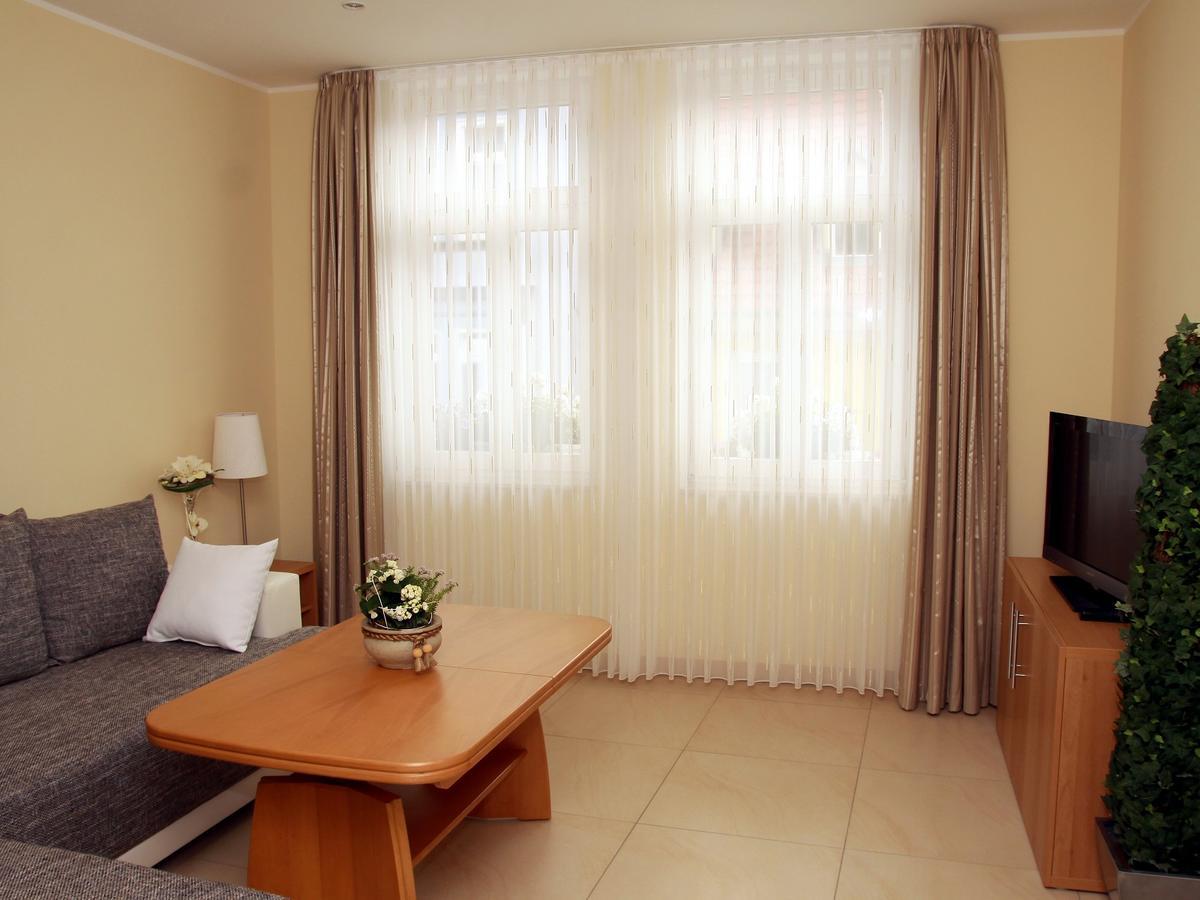 Bugenhagen - Classic Appartements Arnstadt Kültér fotó